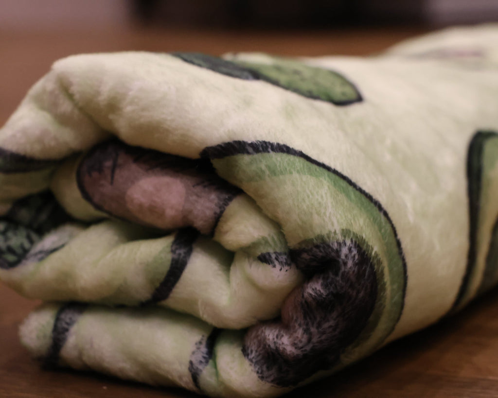 Avocado Crush Dog Blanket - Wiggle & Woof